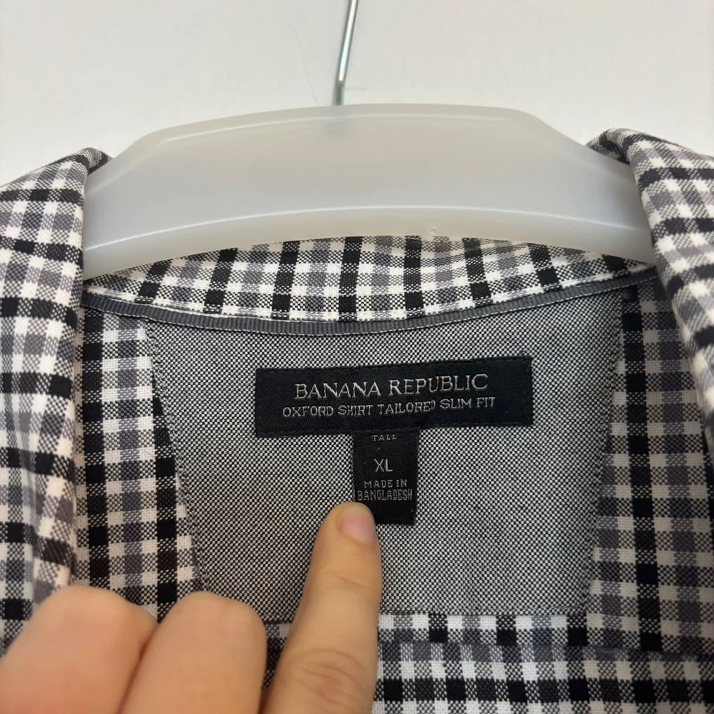 Banana Republic men banana